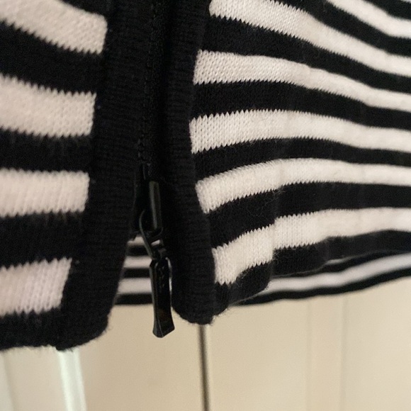 Edinburgh Knitwear Full‎ Zip Hooded Striped Jacket Knit Black and White Neutral - Picture 5 of 11